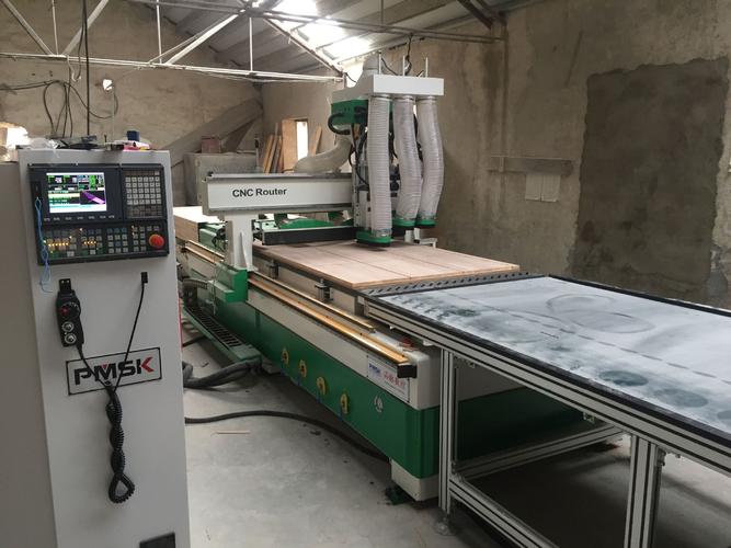 东营板式家具开料机厂家品脉数控 加工中心、排钻开料机价格与家具加工全解析